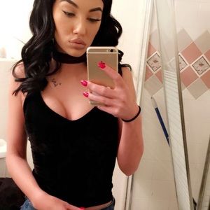 Brandy Melville Velour Crop Tank W Matching Choker